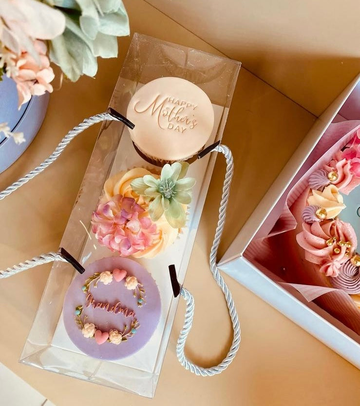 Luxury Personalised Flower Bouquet Balloons Bento Cakes & Cupcakes Gift Set
