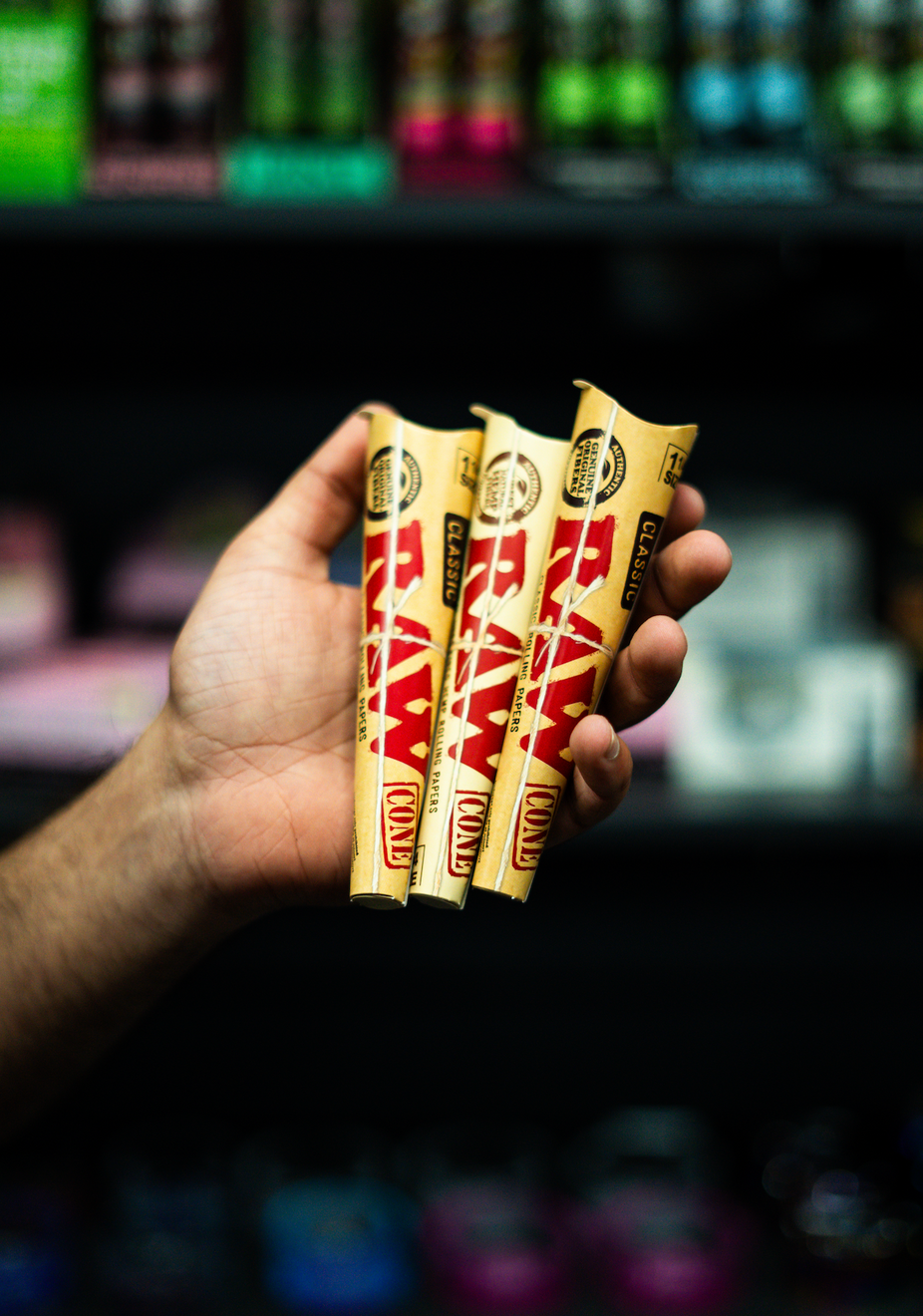 Raw 1 1/4 Pre Rolled Cones 6pc Per Pack