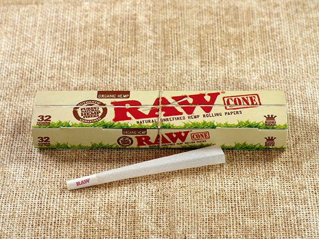 Raw King Size Pre Rolled Cones 32pc