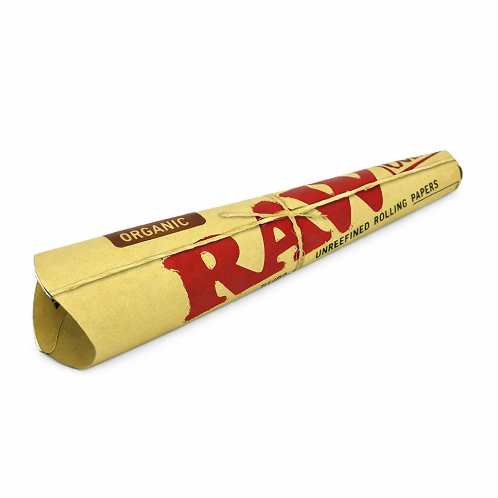 RAW 1¼ Size pre‑rolled cones 6‑piece single pack shown in natural‑brown branded packaging on a pure white background.