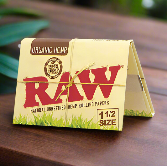Raw Unrefined Hemp Rolling Papers 1 1/2 Size