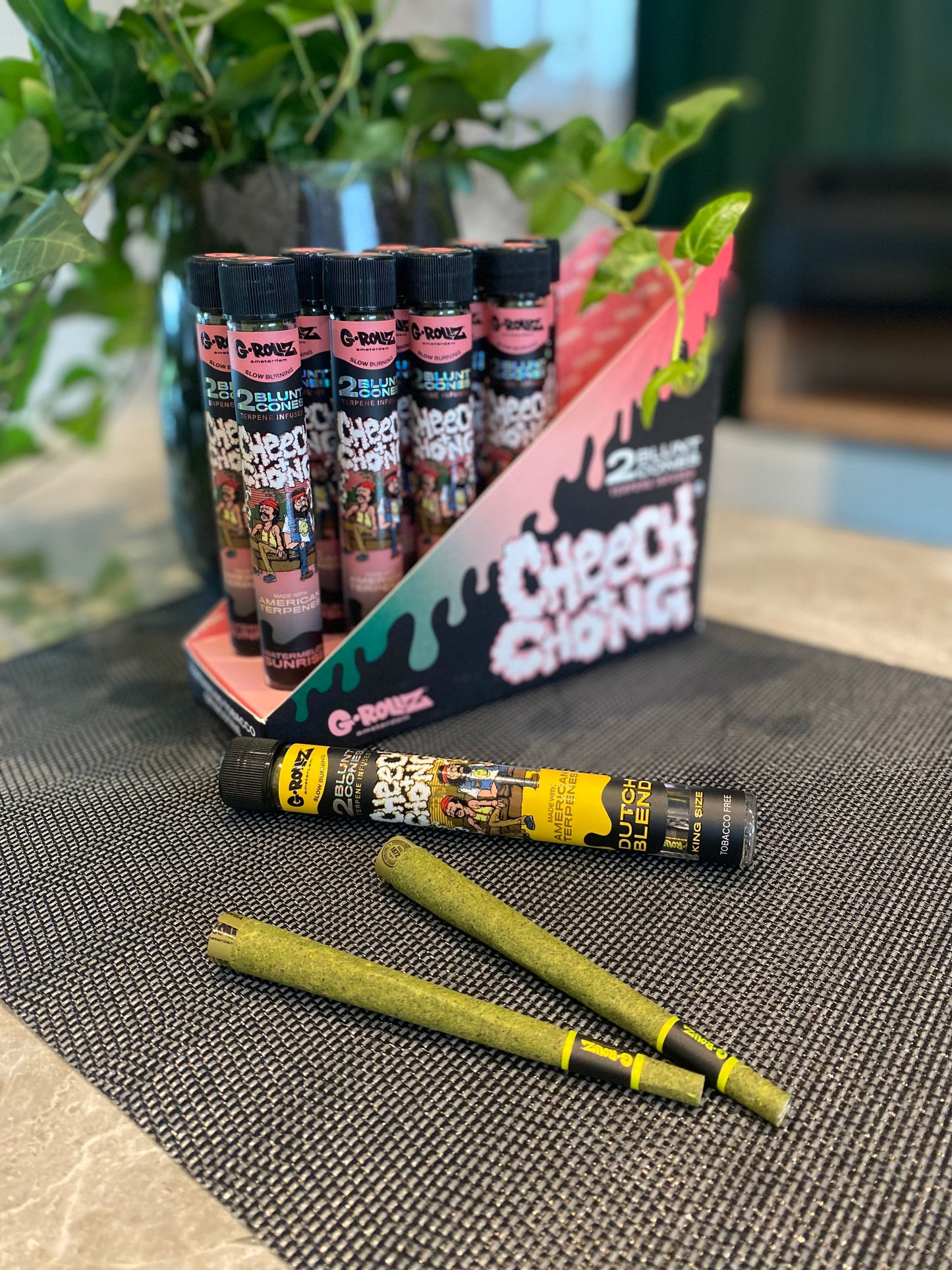 G Rollz Cheech & Chong Pre Rolled Cones 2pc Glass Tube