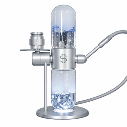 360‑degree rotating clear glass water pipe in transparent durable glass with a modern infuser design displayed on a pure white background.