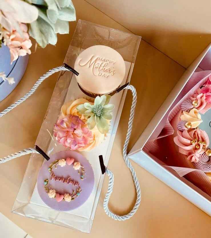 Luxury Personalised Flower Bouquet Balloons Bento Cakes & Cupcakes Gift Set